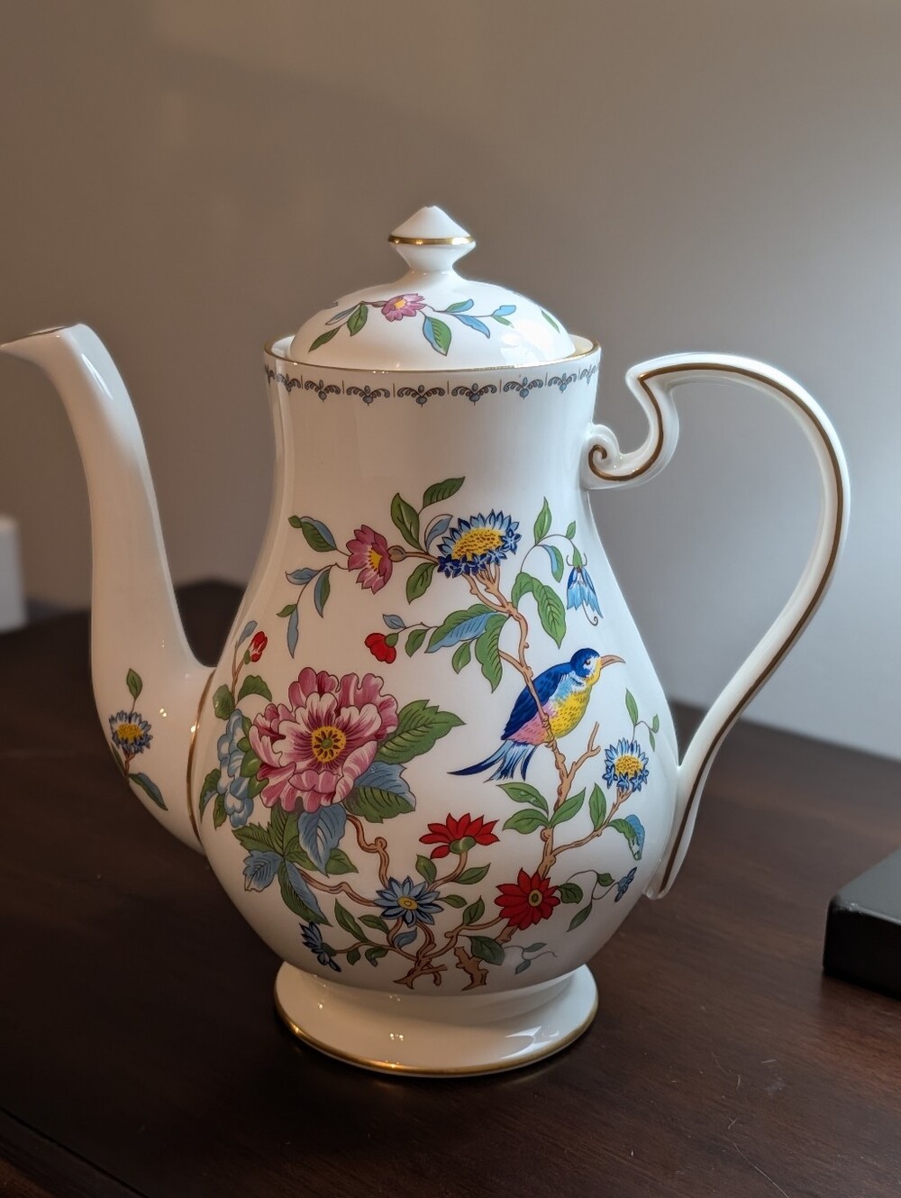 Ansley Pembroke Coffee Pot With Lid